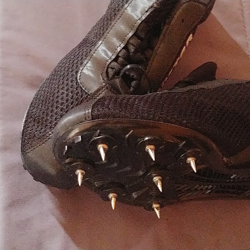 Track Star Spike Cleats - Picture 3 of 3